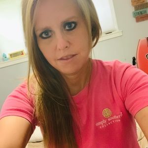 Meet your Posher, Candice